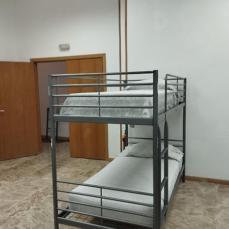 Hostel M Torres Madrid Dış mekan fotoğraf
